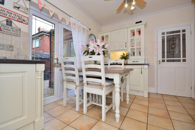 Kitchen/Dining Ro...