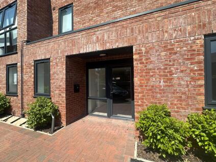 Brook Street, Neston, CH64