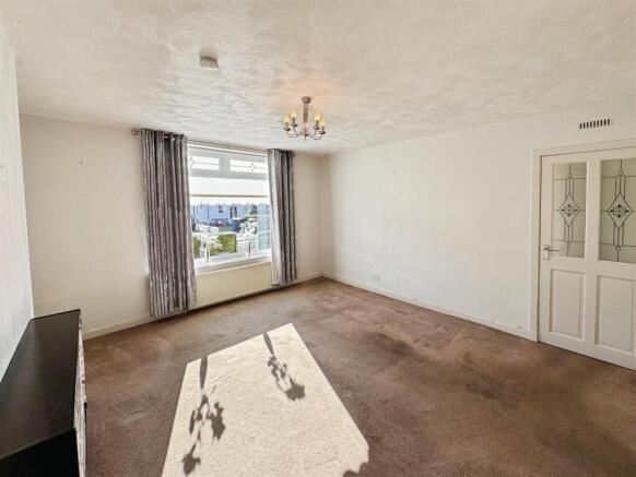 Riddell Street, Clydebank photo 4