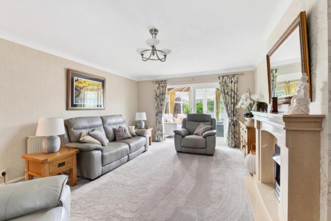 3 bed Detached for sale Image 5