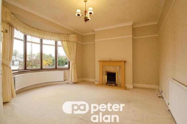 Lincoln Close, Newport photo 3