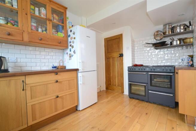 kitchen 3.jpg