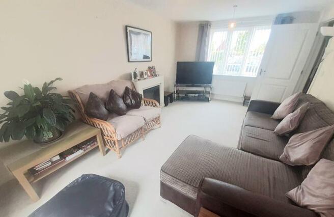Lounge 2