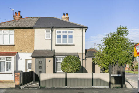 Green Lane, Sunbury-on-Thames, Surrey, TW16