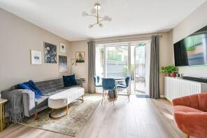 7, Luma Apartments, Central Way, London NW10 7FN