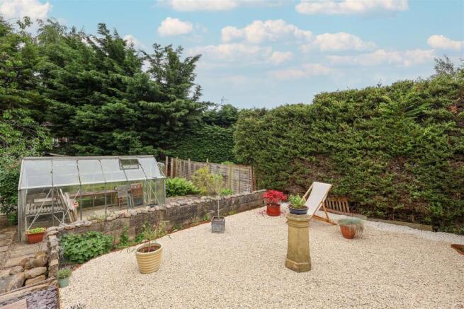 2 bed Detached Bungalow for sale Image 9