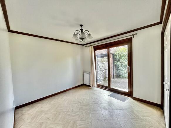 2 bed Bungalow to rent Image 8