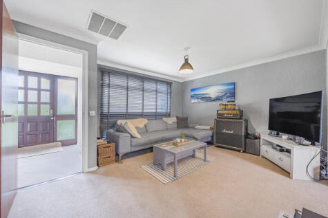 Langhams Way, Wargrave, Reading, Berkshire, RG10