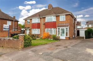 14, Wingfield Close, Bedford MK40 4PB