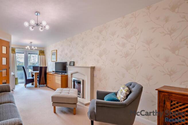 1 bed Apartment for sale Image 5