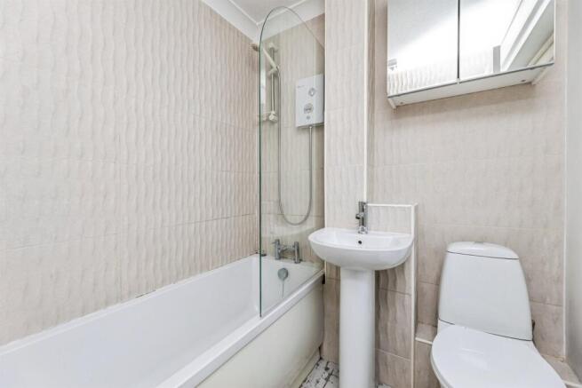 2 bed Terraced for sale Image 12