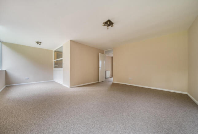 1376299-11-690b3d...