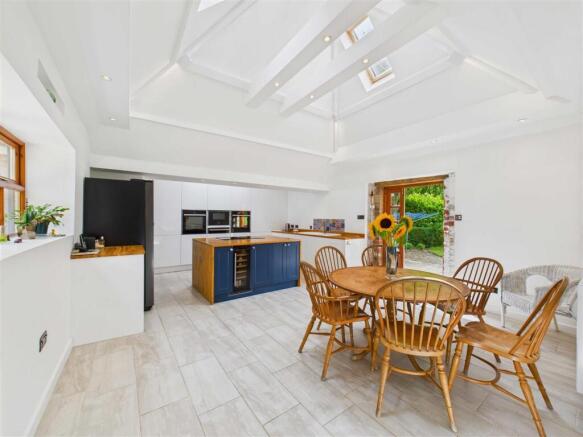 Dining Kitchen