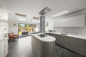 49, The Greenway, Uxbridge UB8 2PJ