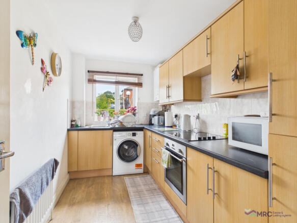 1 bed Apartment for sale Image 3