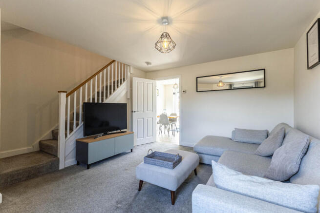 3 bed Semi-Detached for sale Image 5