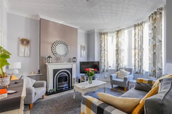 Kingsland Crescent -21.jpg