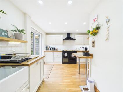 Petercole Drive, Bristol, BS13