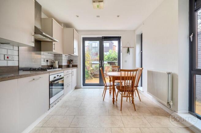 4acca453-812d-474...