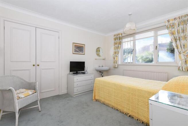 Bedroom2.jpg