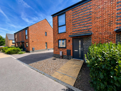 Argus Road, Lee-On-The-Solent