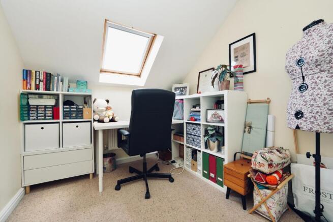Photo 12