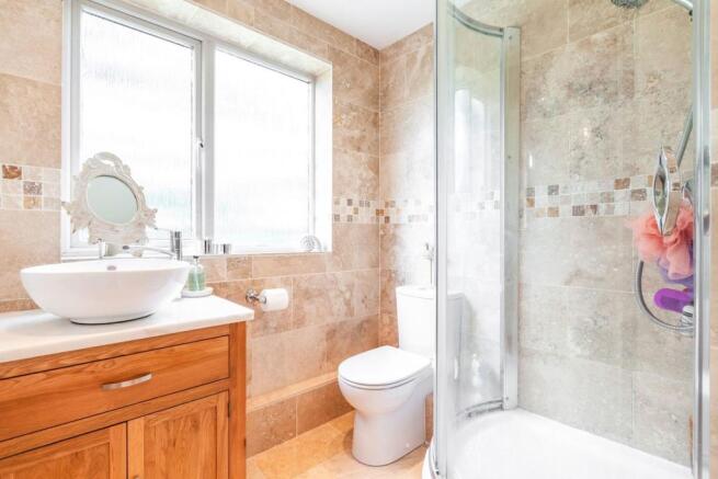 Master En-suite