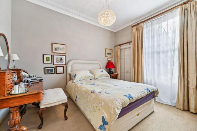 Mian Bedroom