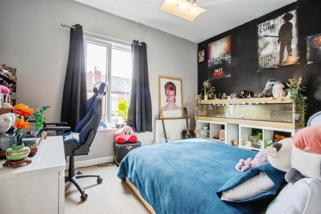 3 bed Terraced for sale Image 10