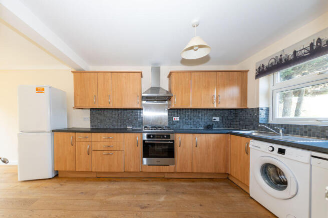 House in St Albans, Jersey Farm, Sandridge - More