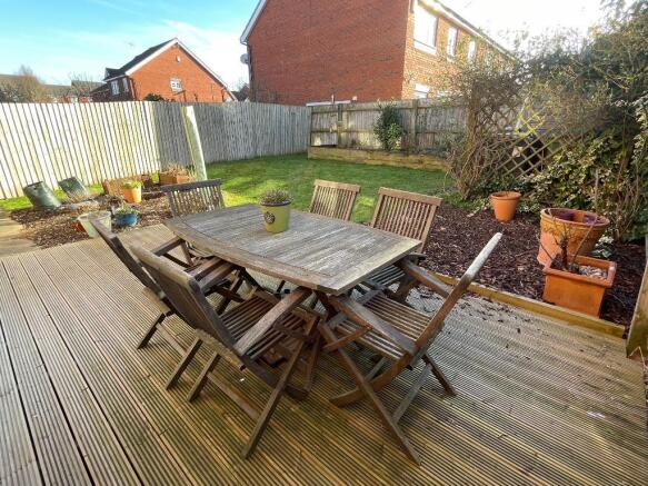 Rear deck & garden