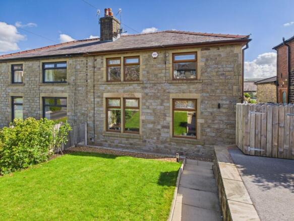 CAM02093G0-PR0084-STILL036