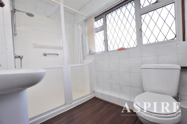 Aspire Estate Agents Benfleet 4.jpg