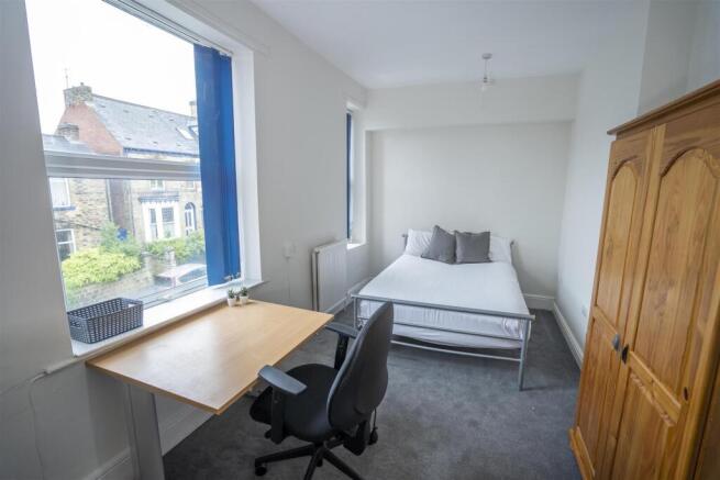 Bedroom2.jpg