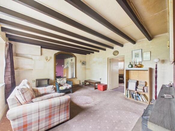 2 bed Semi-Detached for sale Image 5