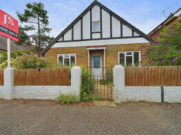 22, Leconfield Road, Lancing BN15 9JB