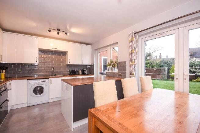 Kitchen/Dining Room