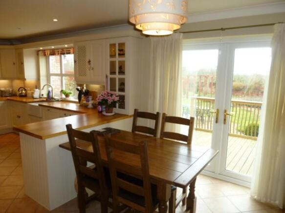 Dining Kitchen