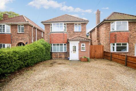 North Walsham Road, Sprowston