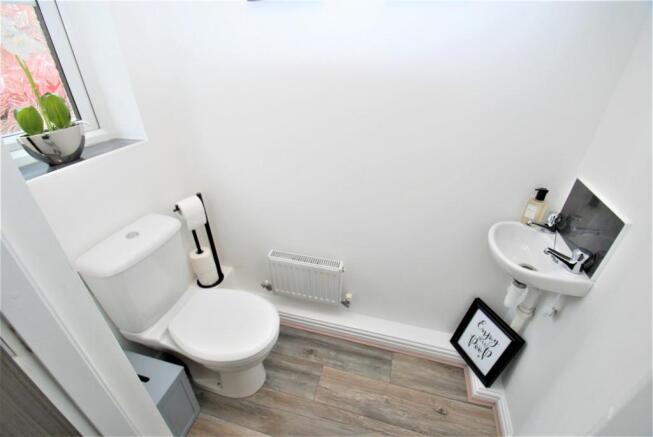 Ground floor wc