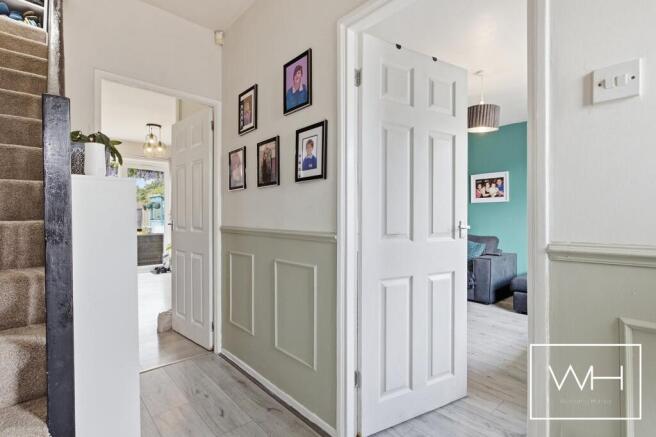 3 bed House for sale Image 9