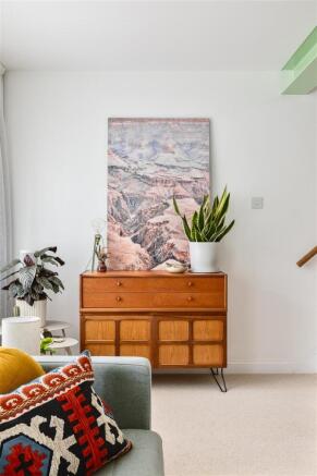 Ashdon Close, IG8