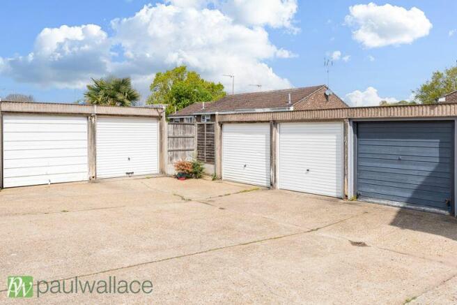 Garage En-Bloc