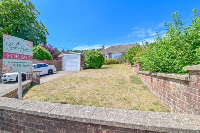 Welcome to 58 Clatterford Road