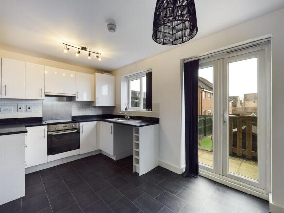 Lamphouse Way, Stafford photo 2