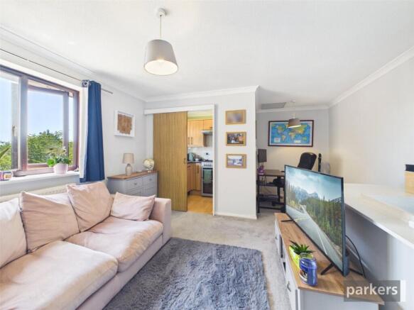 Fleetham Gardens, Lower Earley, Reading, Berkshire, RG6 photo 4