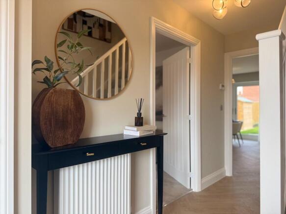 3 bed Semi-Detached for sale Image 5