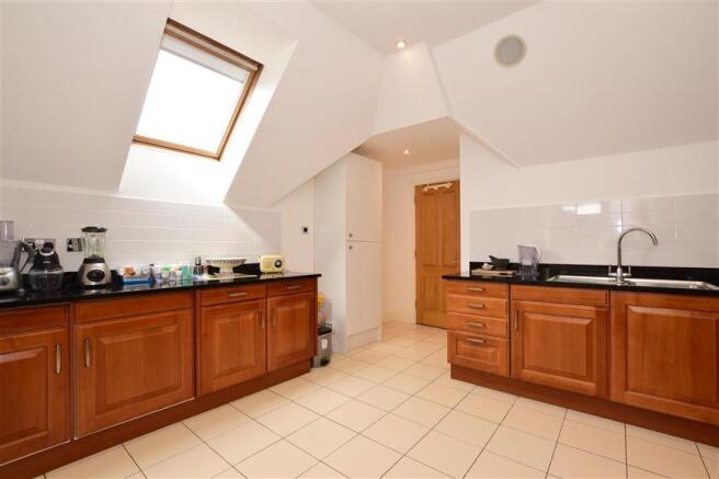 Kitchen / Breakfast Room