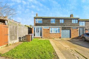 25, Whiteley Close, Ware SG12 0NB