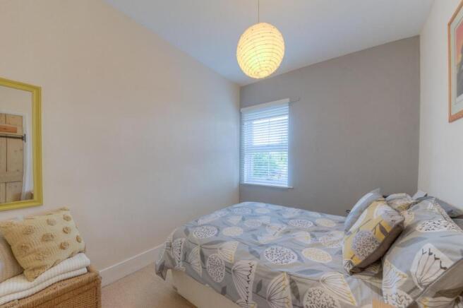 Bedroom 5.jpg